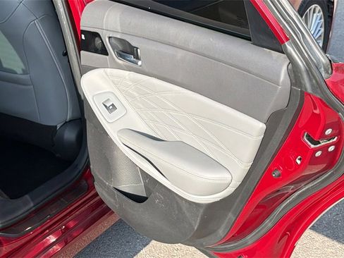 Certified 2021 Toyota Avalon Limited w/ Advanced Safety Package image 43