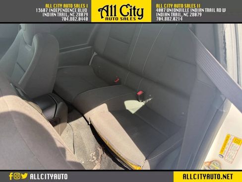 Used 2013 Chevrolet Camaro LT RWD image 15