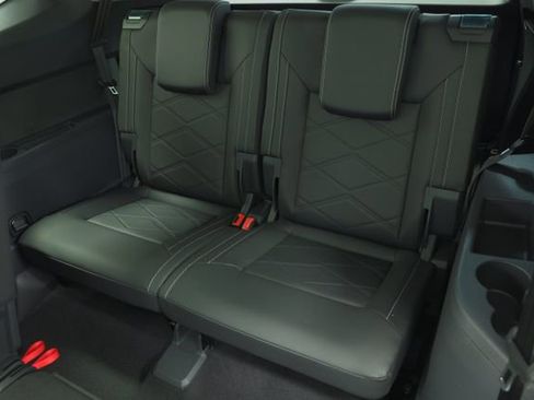 New 2026 Volkswagen Atlas SE FWD image 37