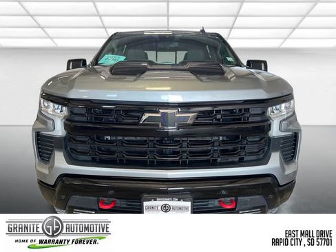 Used 2024 Chevrolet Silverado 1500 LT Trail Boss w/ LT Trail Boss Premium Package AWD/4WD image 15