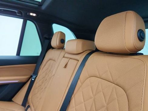 Used 2023 BMW X5 sDrive40i w/ M Sport Package image 30