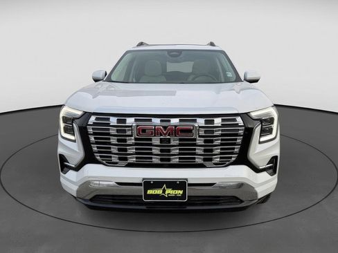 New 2026 GMC Terrain Denali w/ LPO, Floor Liner Package image 2