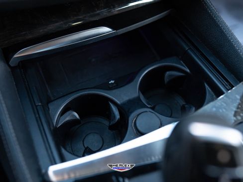 Used 2019 BMW 540i w/ M Sport Package image 38