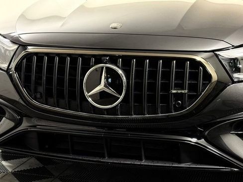 Used 2026 Mercedes-Benz E 53 AMG e 4MATIC Sedan image 12