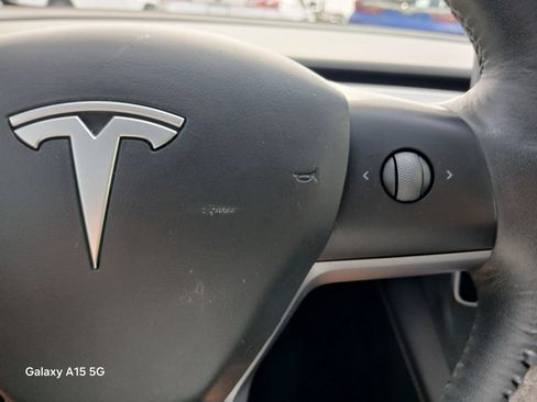 Used 2023 Tesla Model 3 Standard Range RWD image 28