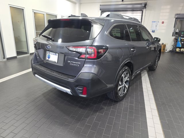 Used 2022 Subaru Outback Touring AWD/4WD image 14