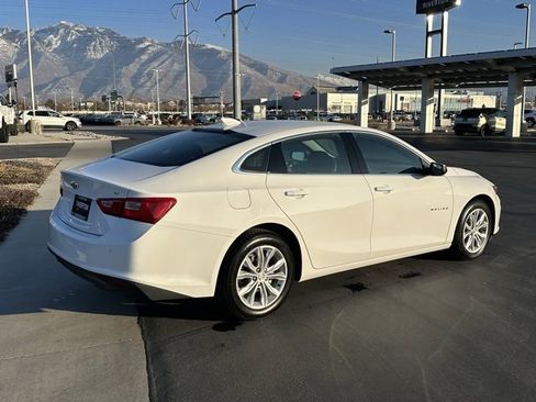 Used 2024 Chevrolet Malibu LT image 30