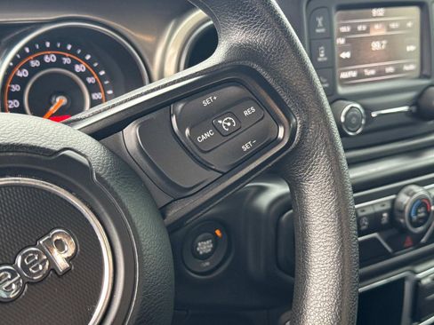 Used 2020 Jeep Wrangler Sport image 20