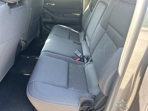 New 2026 Nissan Frontier SV w/ Tow Package AWD/4WD image 22