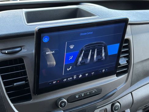 Used 2022 Ford Transit 350 XLT image 19