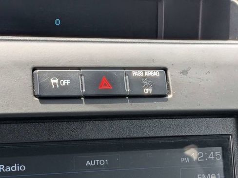 Used 2014 Ford F150 XLT AWD/4WD image 20