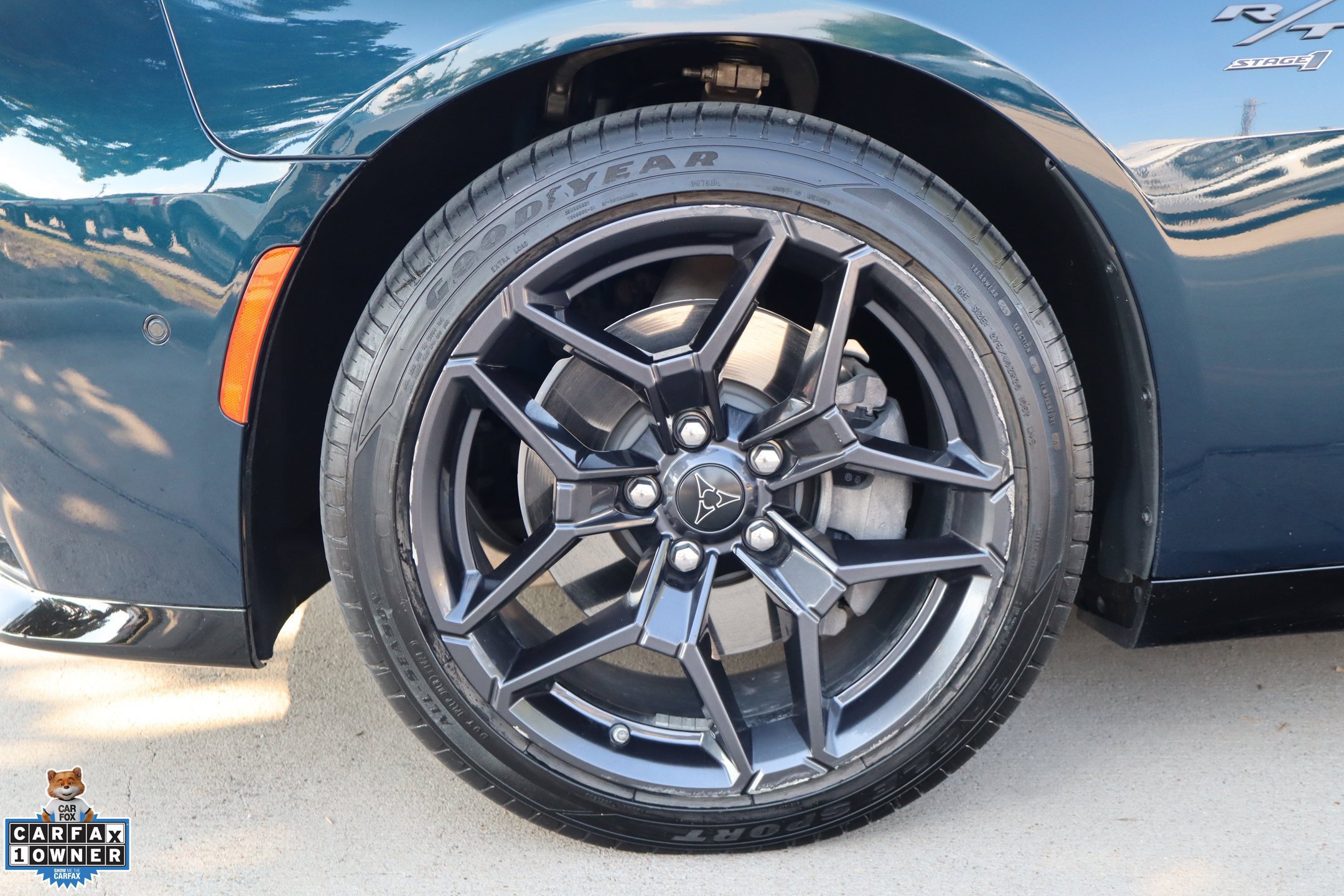 Used 2024 Dodge Charger Daytona R/T w/ Plus Group AWD/4WD image 11