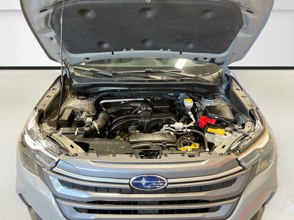 Used 2025 Subaru Forester Premium AWD/4WD image 29