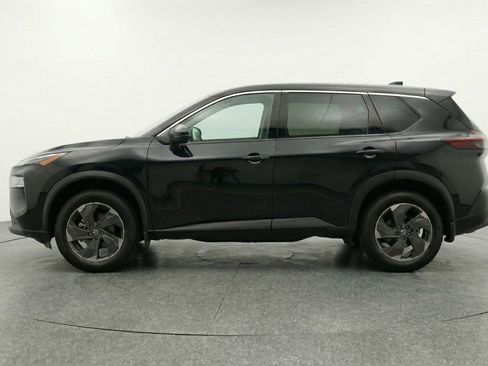 Used 2025 Nissan Rogue SV AWD/4WD image 5