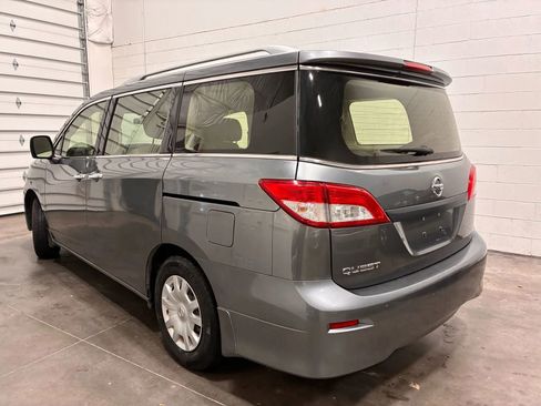 Used 2015 Nissan Quest S image 4