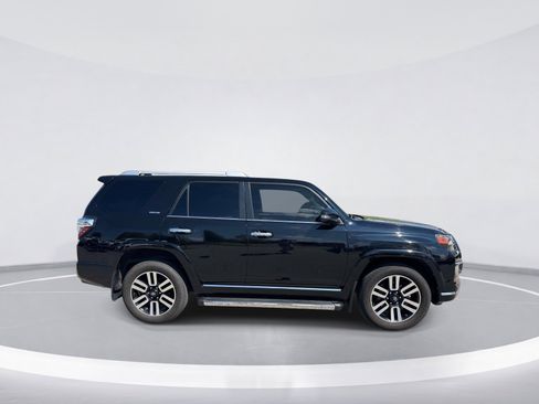 Used 2021 Toyota 4Runner Limited image 9