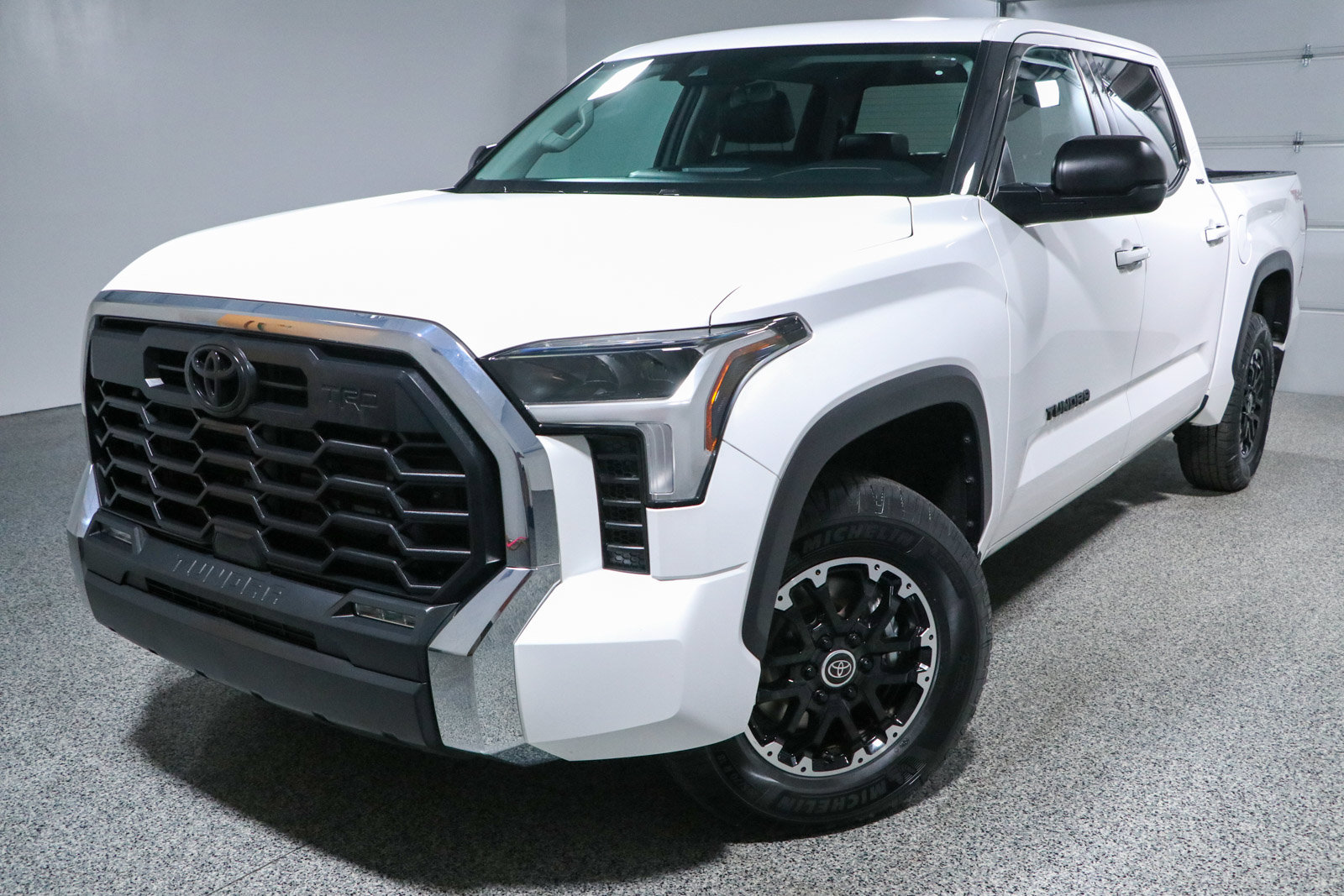 Used 2023 Toyota Tundra SR5 w/ TRD Off-Road Premium Package AWD/4WD image 30