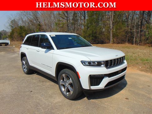 New 2026 Jeep Grand Cherokee Limited AWD/4WD image 12