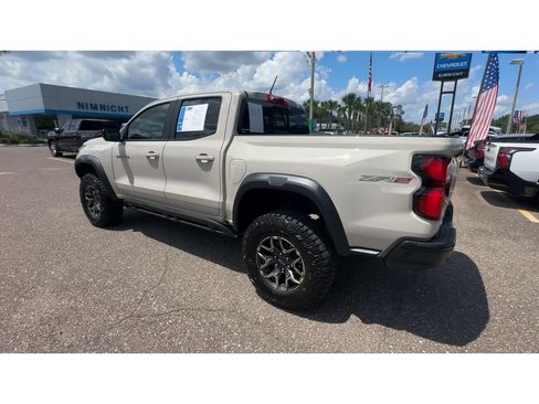 Used 2026 Chevrolet Colorado ZR2 w/ Technology Package AWD/4WD image 4