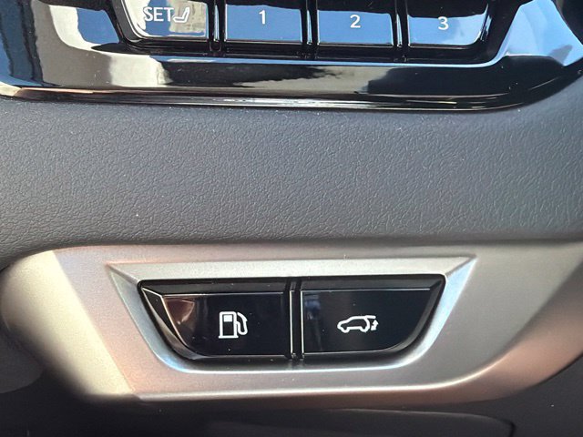Used 2025 Lexus RX 350 w/ Convenience Package AWD/4WD image 29