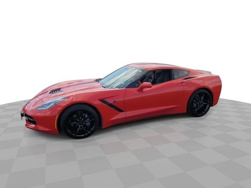 Used 2018 Chevrolet Corvette Stingray Coupe w/ Carbon Flash Badge Package RWD image 4