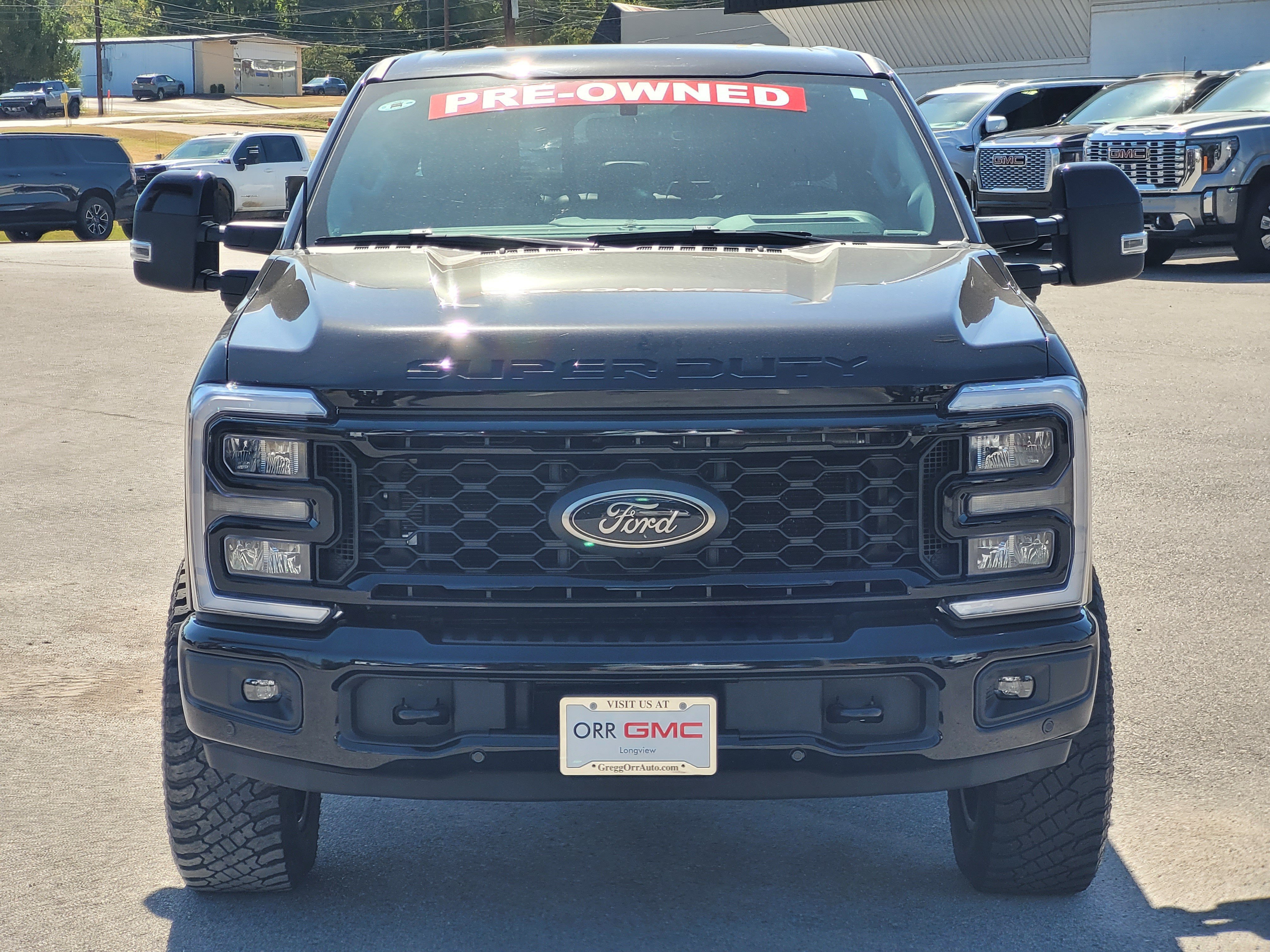 Used 2025 Ford F250 Lariat w/ Lariat Ultimate Package AWD/4WD image 2