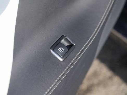 Used 2021 Tesla Model S Long Range Plus image 29