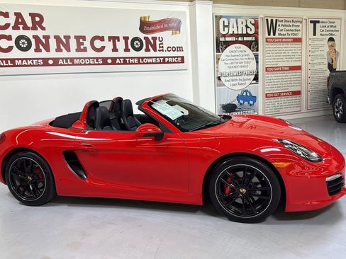 Used 2014 Porsche Boxster S image 12