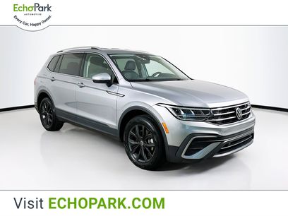 Used 2024 Volkswagen Tiguan SE