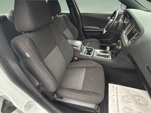 Used 2023 Dodge Charger SXT image 15