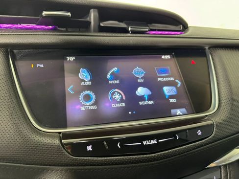 Used 2017 Cadillac XT5 Luxury w/ Driver Awareness Package FWD image 20