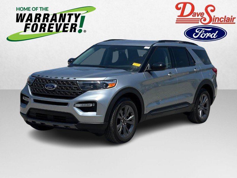 Used 2024 Ford Explorer XLT w/ Equipment Group 202A AWD/4WD image 1