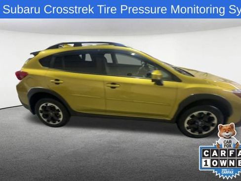 Used 2023 Subaru Crosstrek 2.0i Premium image 10