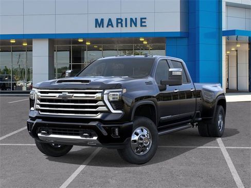 New 2026 Chevrolet Silverado 3500 High Country w/ High Country Premium Package image 6