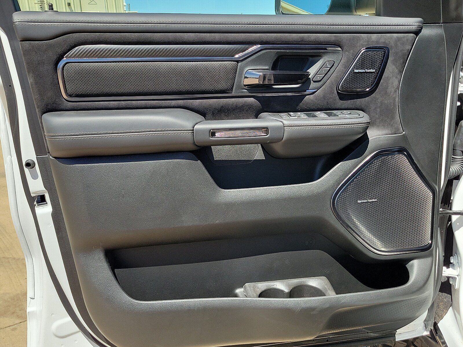 New 2026 RAM 1500 RHO w/ RHO Level 1 Equipment Group AWD/4WD image 10