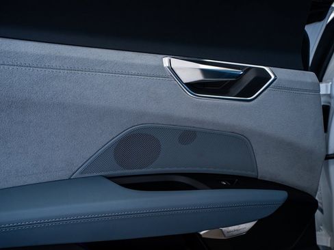 Used 2024 Audi e-tron GT Prestige image 56