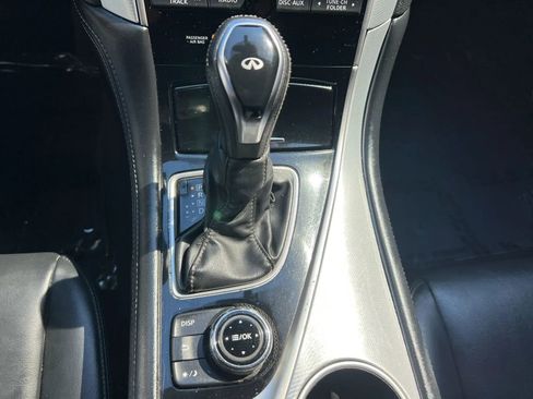 Used 2019 INFINITI Q50 Luxe image 17