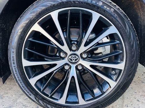 Used 2016 Toyota Camry LE image 35