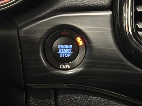 Used 2020 Jeep Grand Cherokee Limited X AWD/4WD image 22