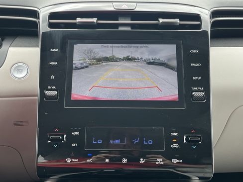 Used 2023 Hyundai Tucson SEL w/ Convenience Package image 6