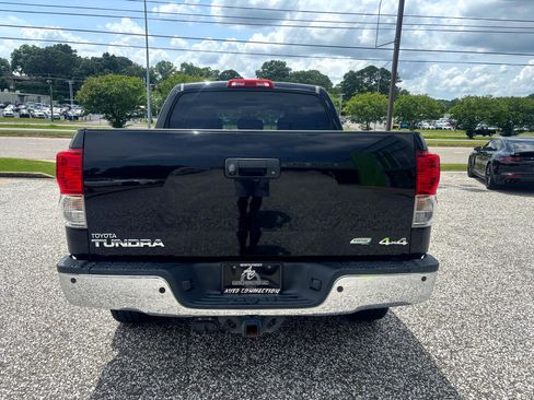 Used 2013 Toyota Tundra Platinum image 5