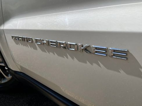 Used 2014 Jeep Grand Cherokee Limited AWD/4WD image 51