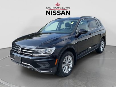 Used 2019 Volkswagen Tiguan SE w/ Panoramic Sunroof Package