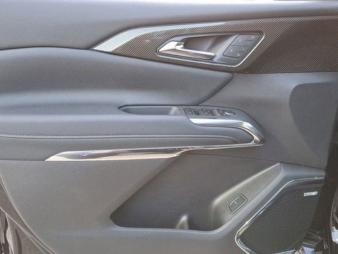 New 2026 Chevrolet Traverse High Country FWD image 9
