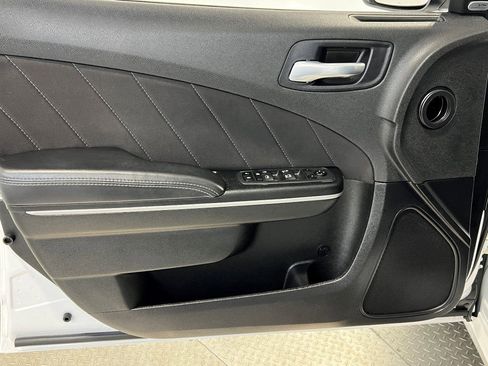 Certified 2023 Dodge Charger SXT image 25