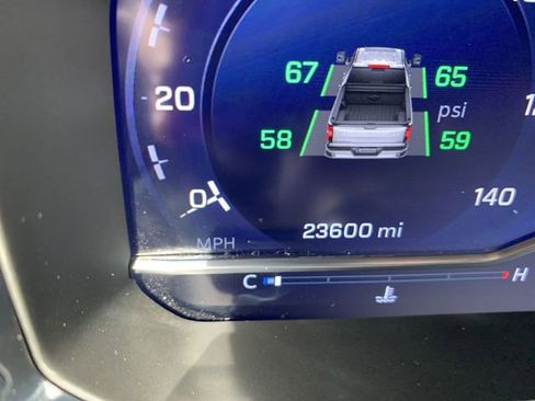 Used 2025 Chevrolet Silverado 2500 LTZ w/ LTZ Premium Package image 12