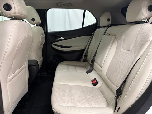 Used 2020 Buick Encore GX Essence w/ Experience Buick Package FWD image 25