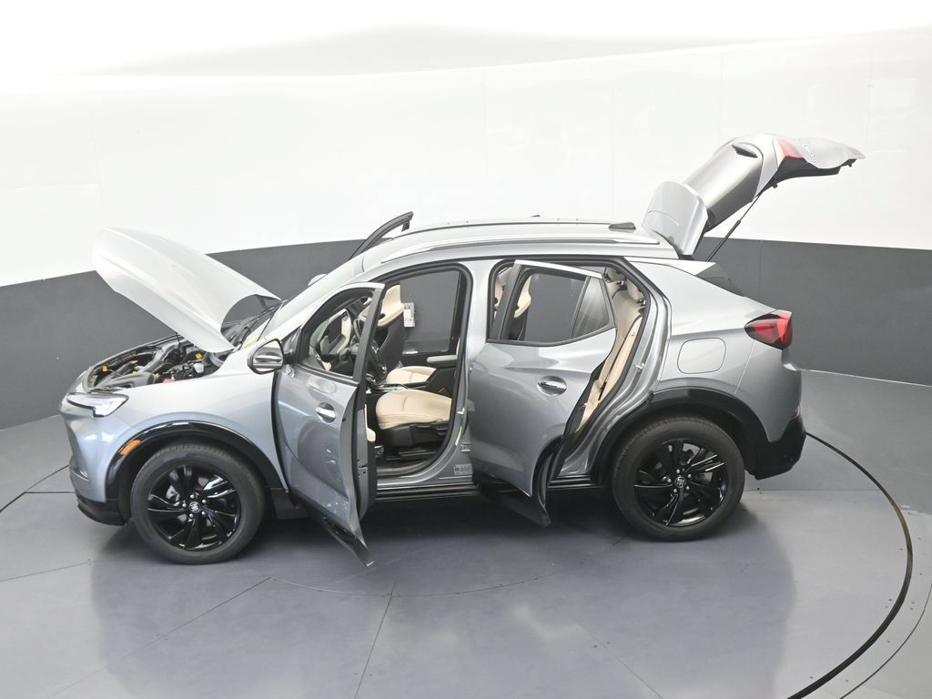 Used 2024 Buick Encore GX Sport Touring FWD image 61