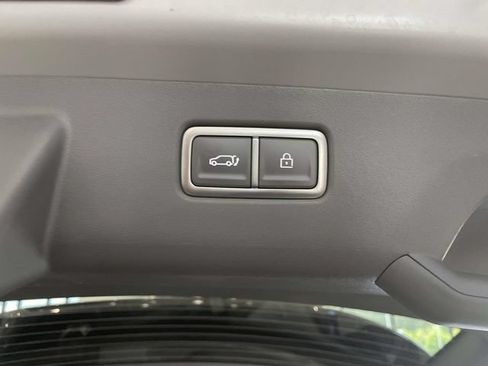 New 2026 Kia EV9 Land w/ Nightfall Edition Package AWD/4WD image 9