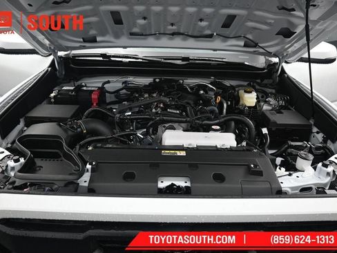 New 2026 Toyota Tacoma TRD Sport w/ TRD Sport Upgrade Package AWD/4WD image 34